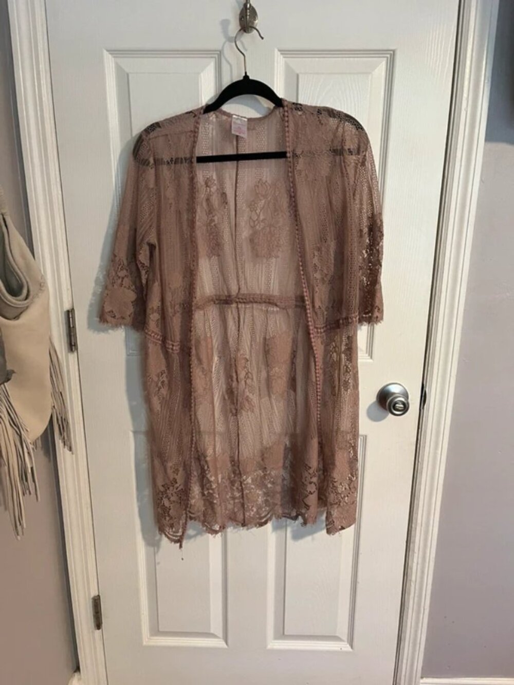 Lace kimono